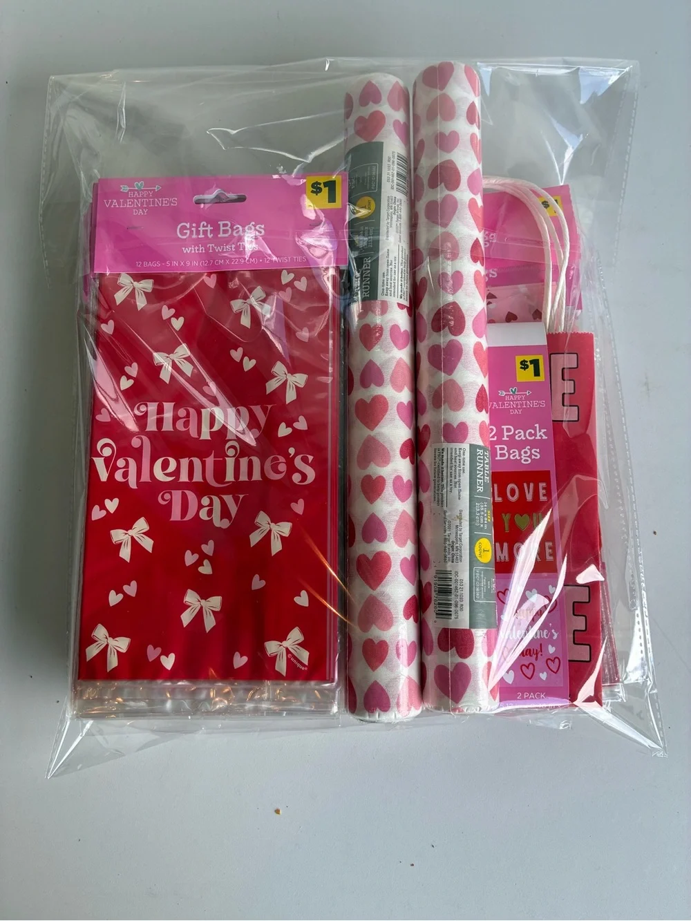 Huge Valentine's Gift Bag & Wrapping Lot 48 Pieces Gift Bags Treat Bags Table Ru
